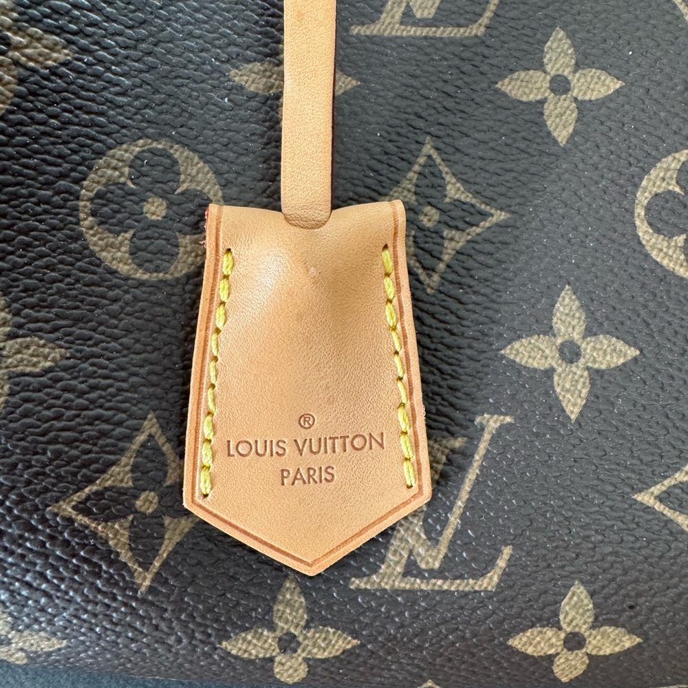 Louis Vuitton Monogram Canvas Montaigne GM - Picture 2 of 15